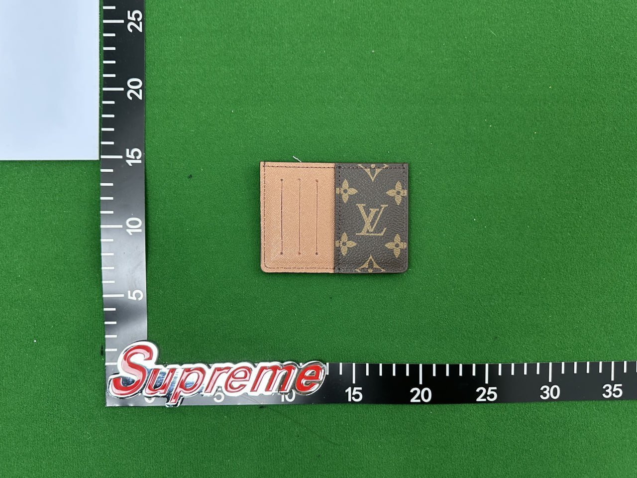  Louis Vuitton Wallet 