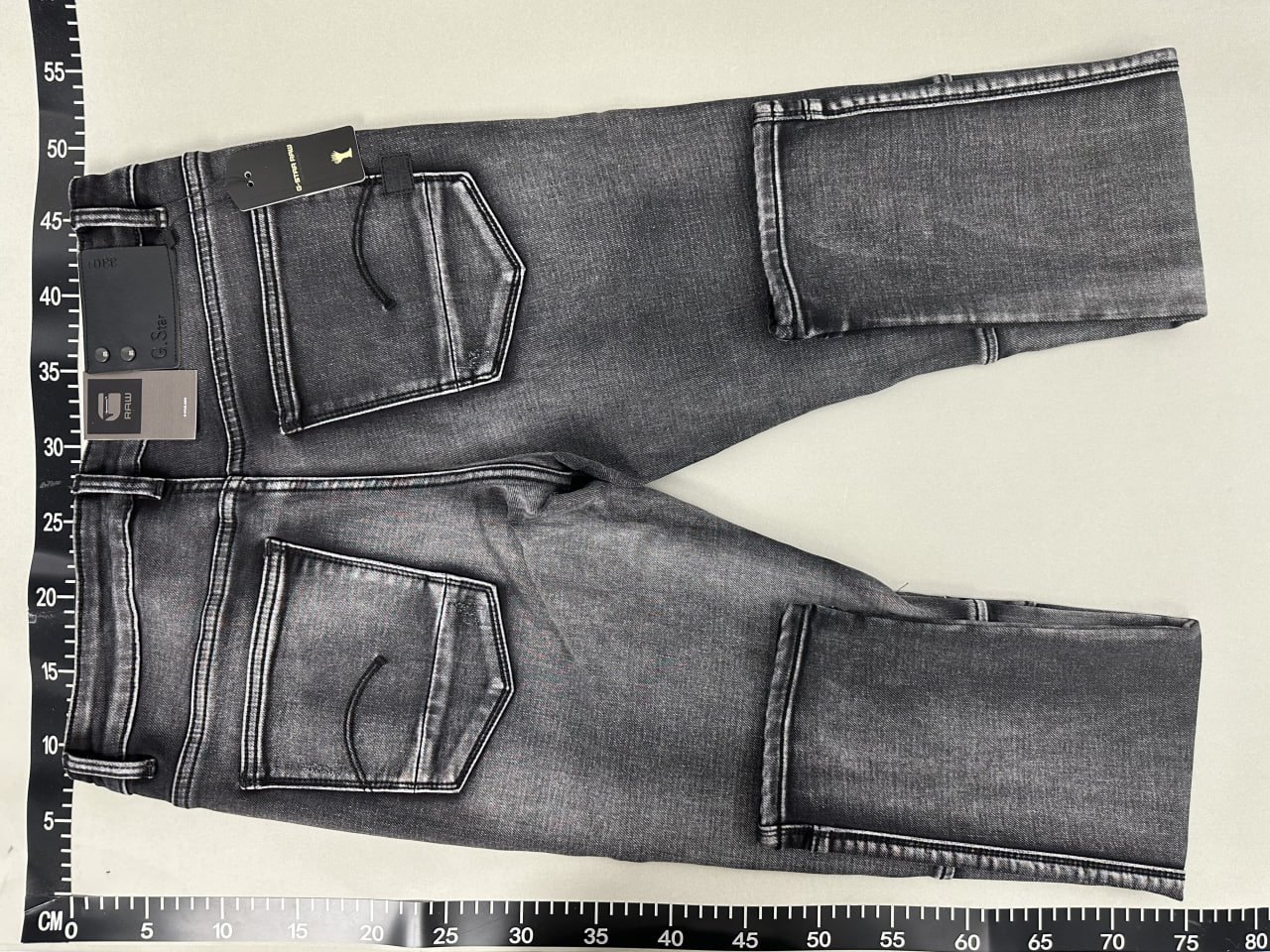 TRUE  RELIGION JEANS