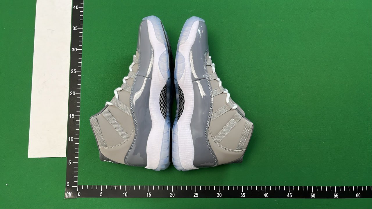 Jordan 11