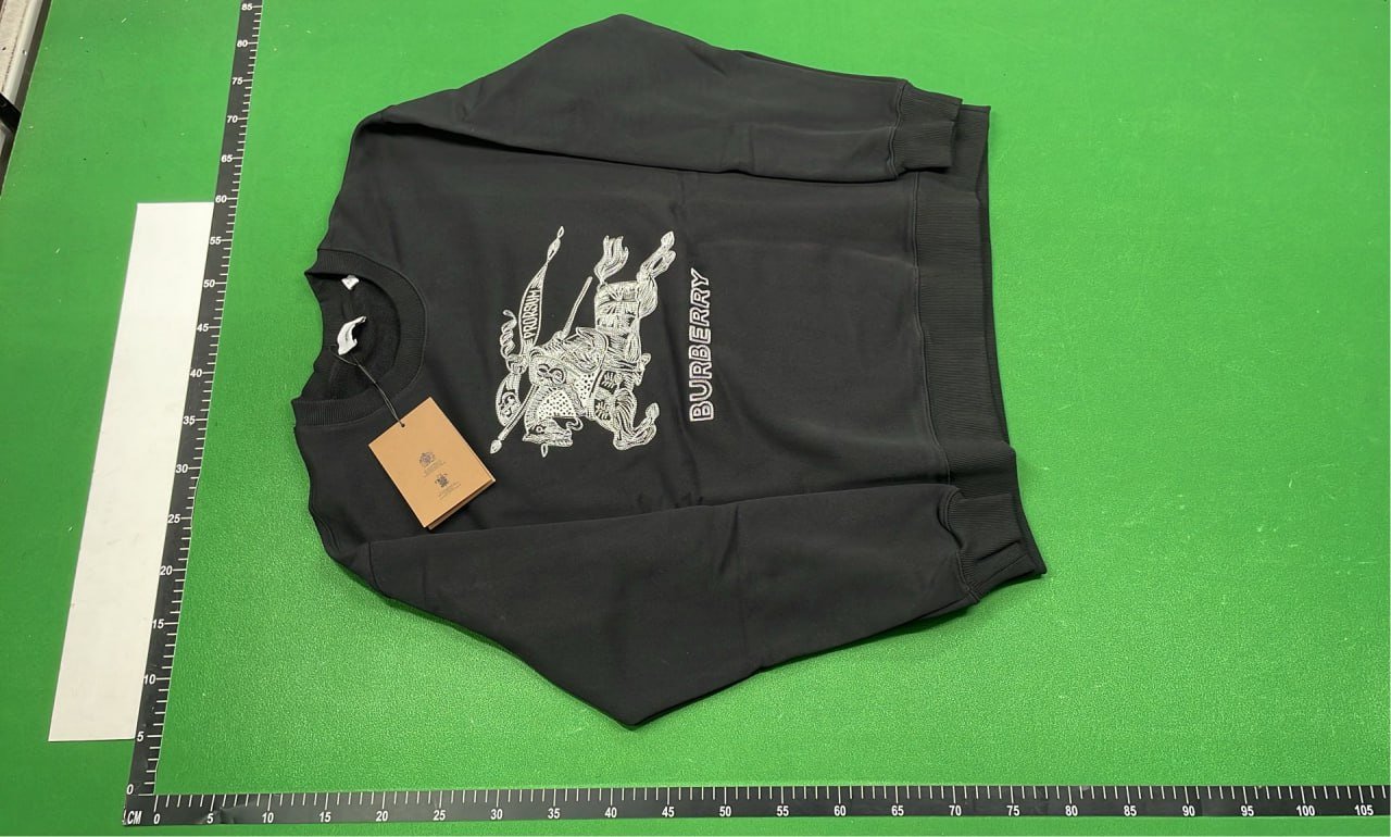 Burberry Sweatshirt   