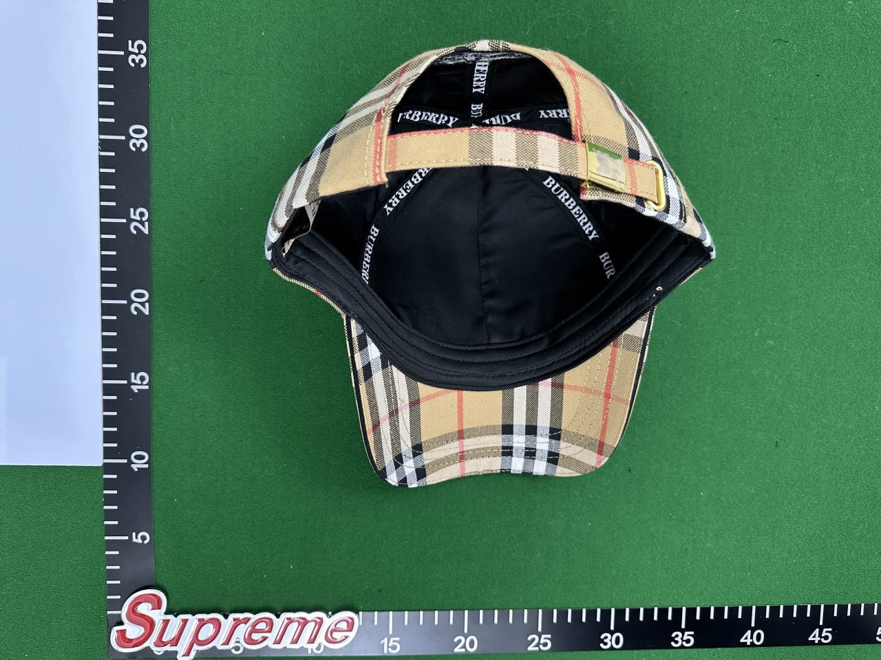 Burberry Cap 