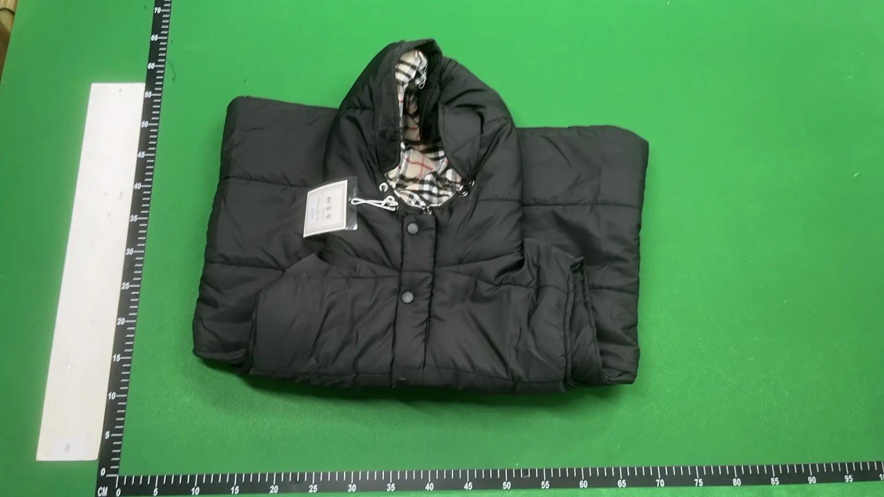 Burberry Vest 