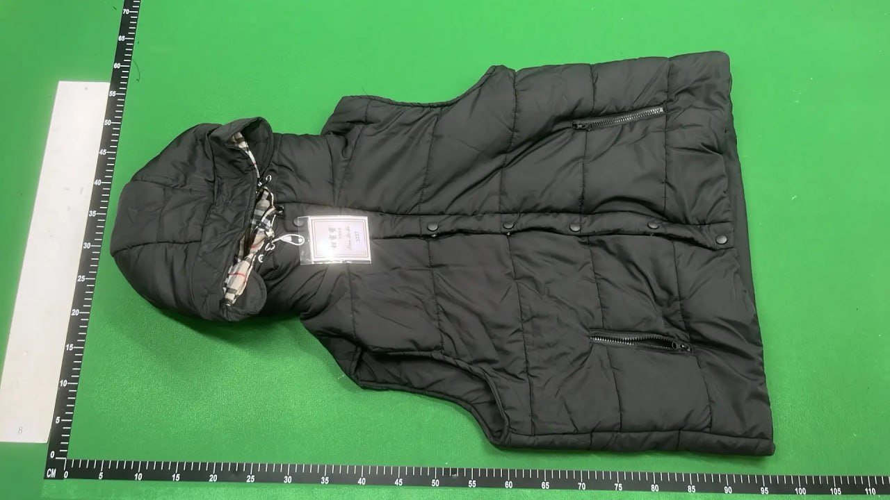 Burberry Vest 