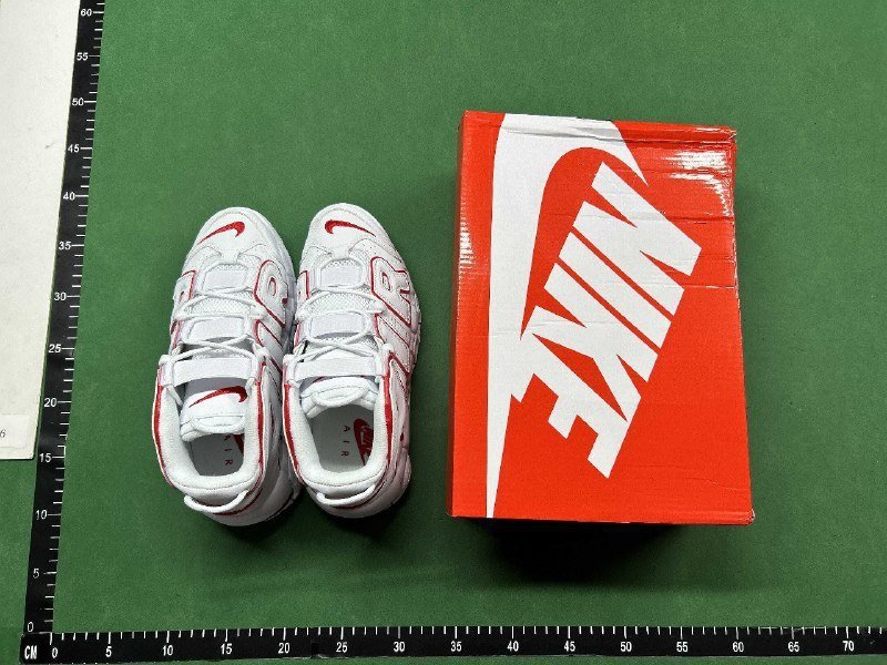 NIKE Wmns Air More Uptempo