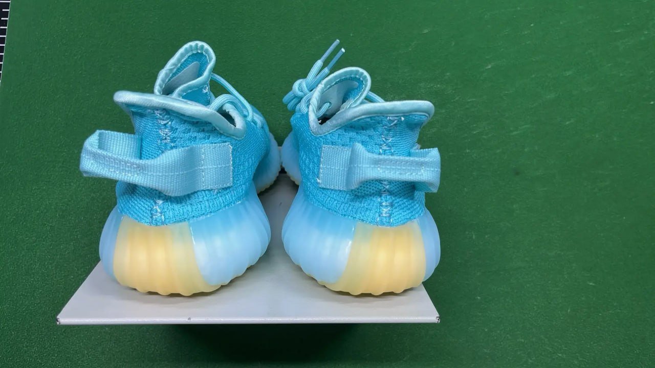 Yeezy 350 