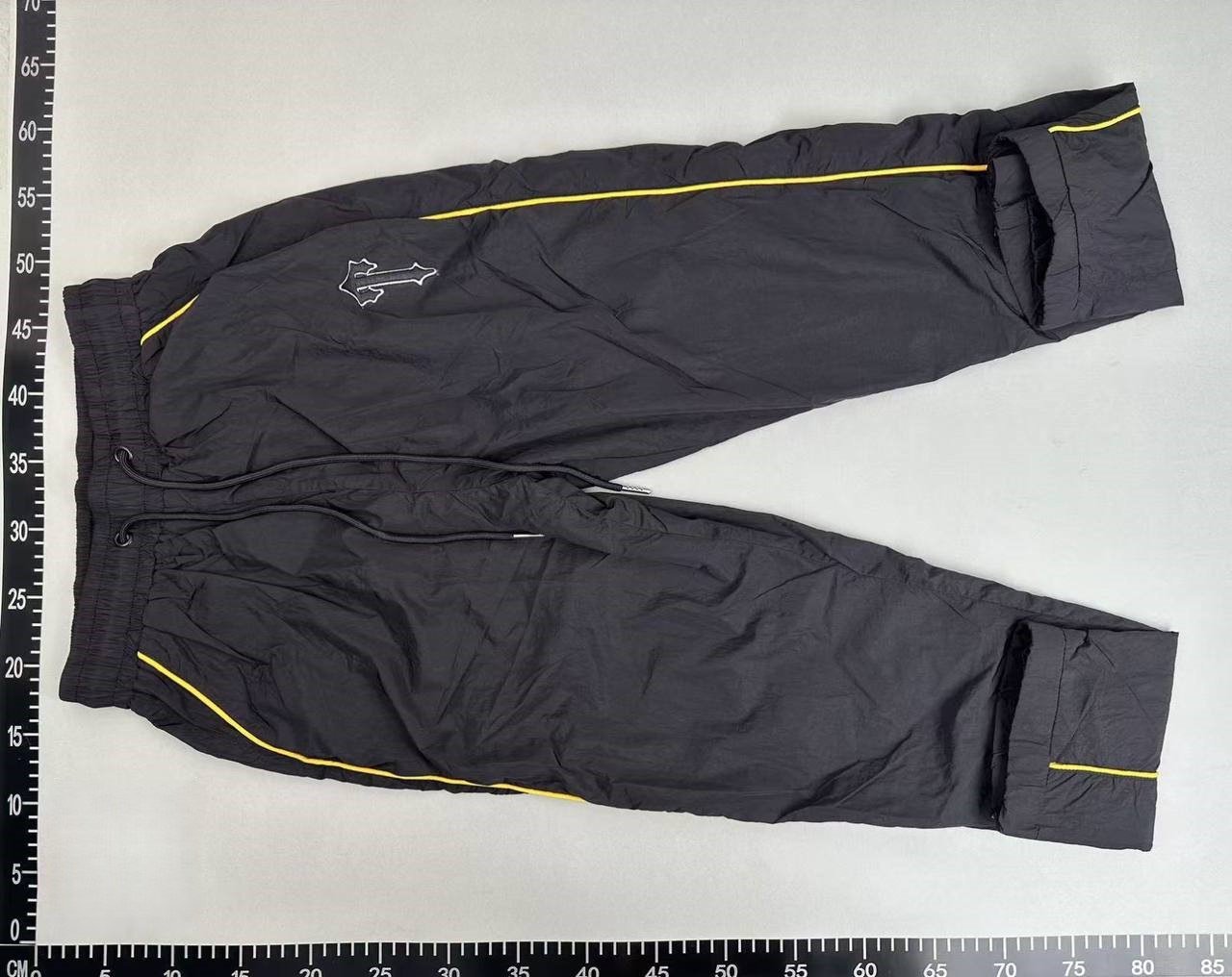 trapstar suit