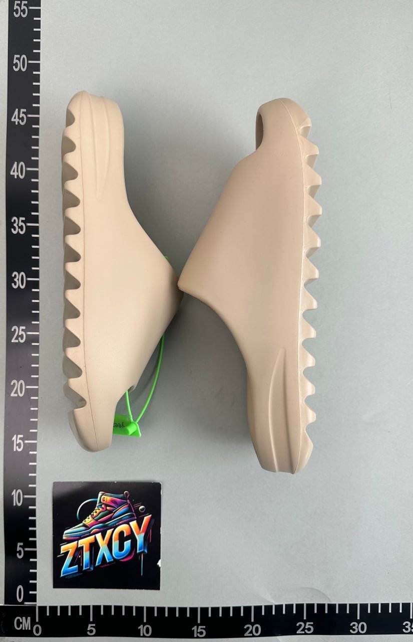 Yezzy 350 Slide
