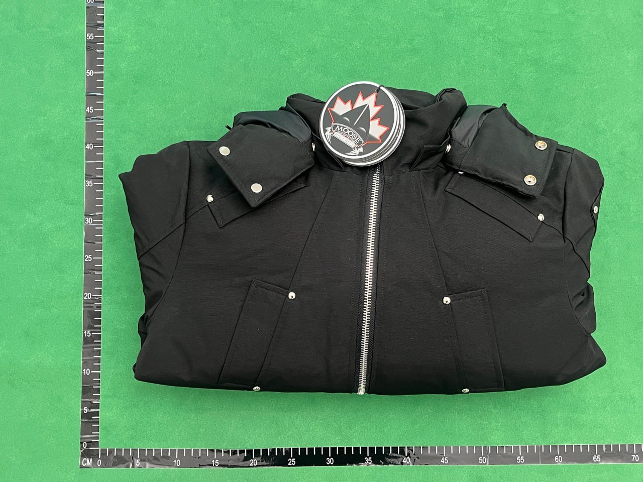 MOOSE KNUCKLES down jacket  