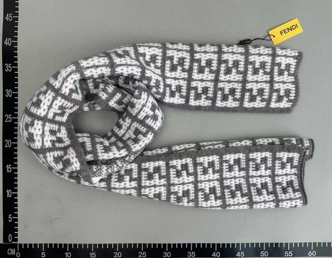 FENDI FF Logo Scarf 