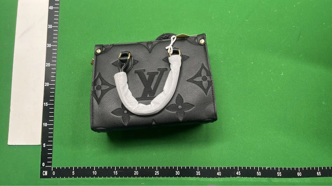 Louis Vuitton OnTheGo Tote Bag
