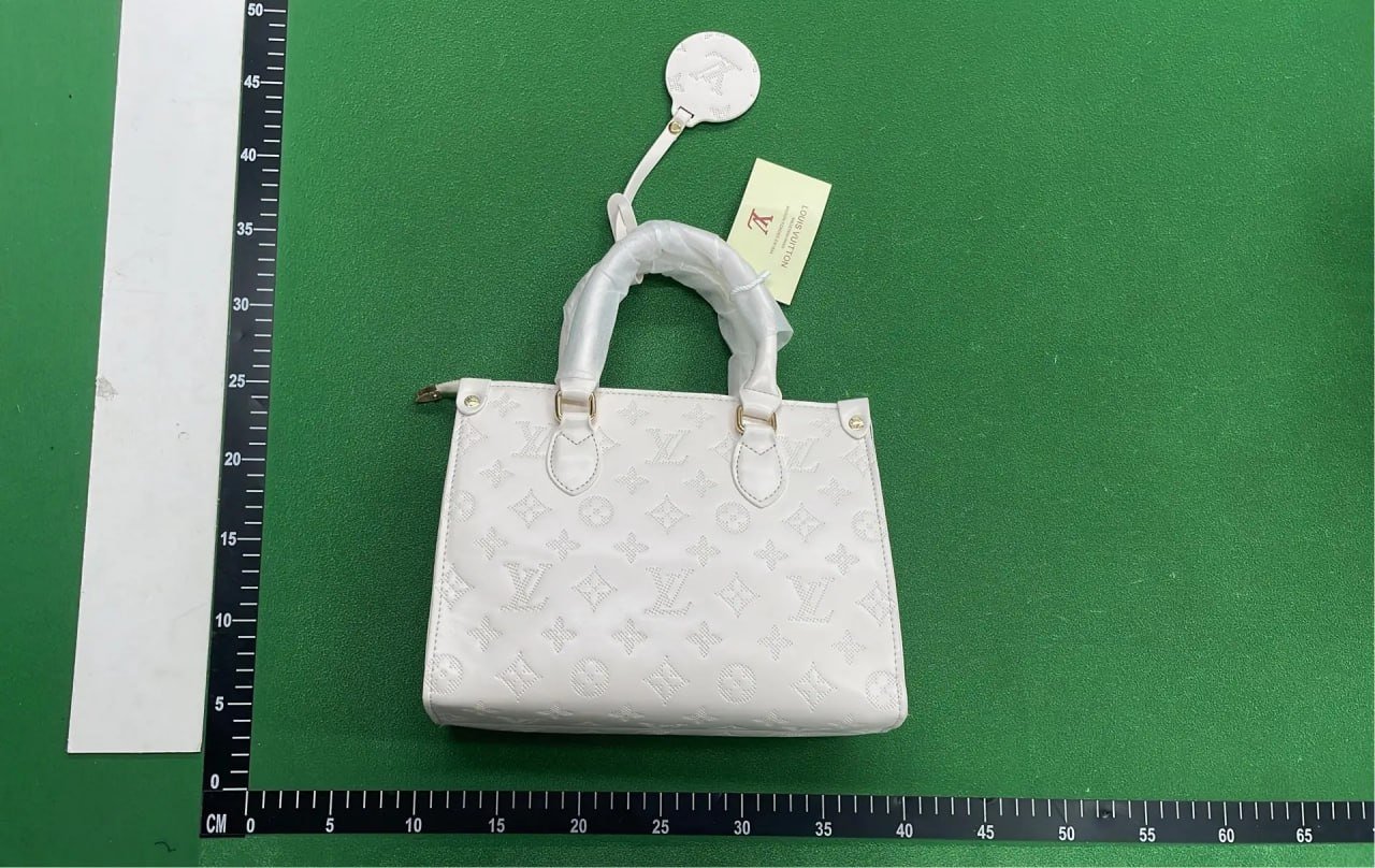 Louis Vuitton OnTheGo Tote Bag