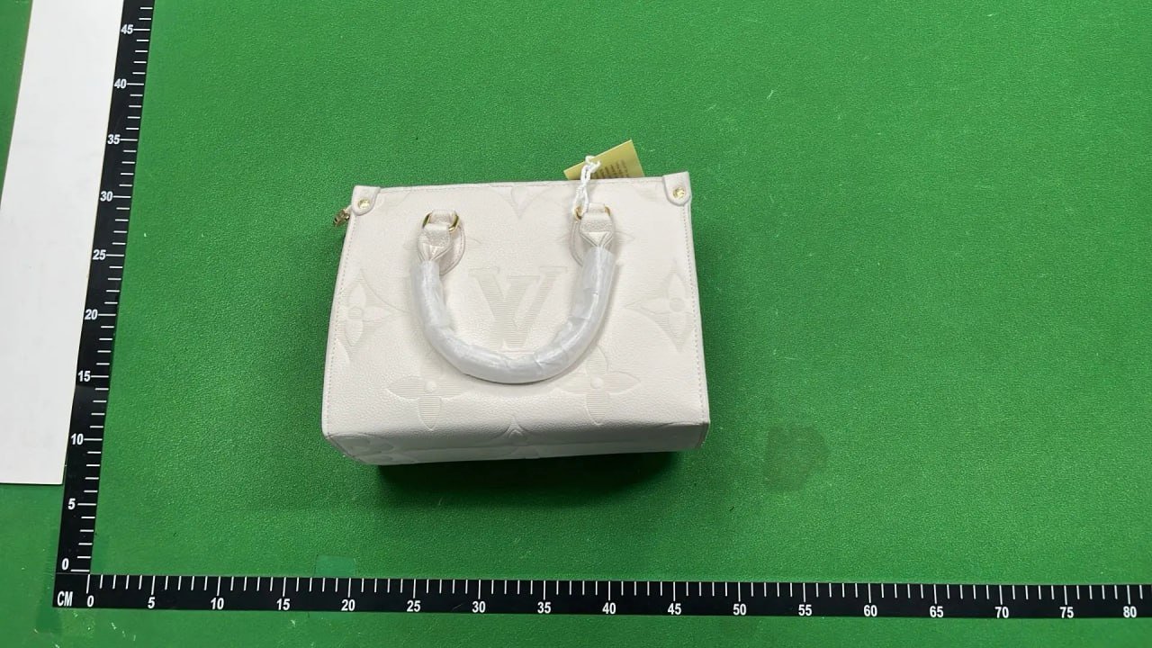 Louis Vuitton OnTheGo Tote Bag