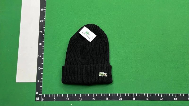  Lacoste Beanie