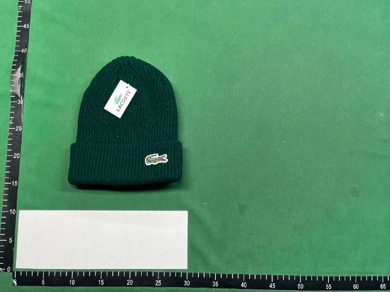  Lacoste Beanie