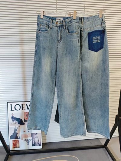 MIUMIU jeans