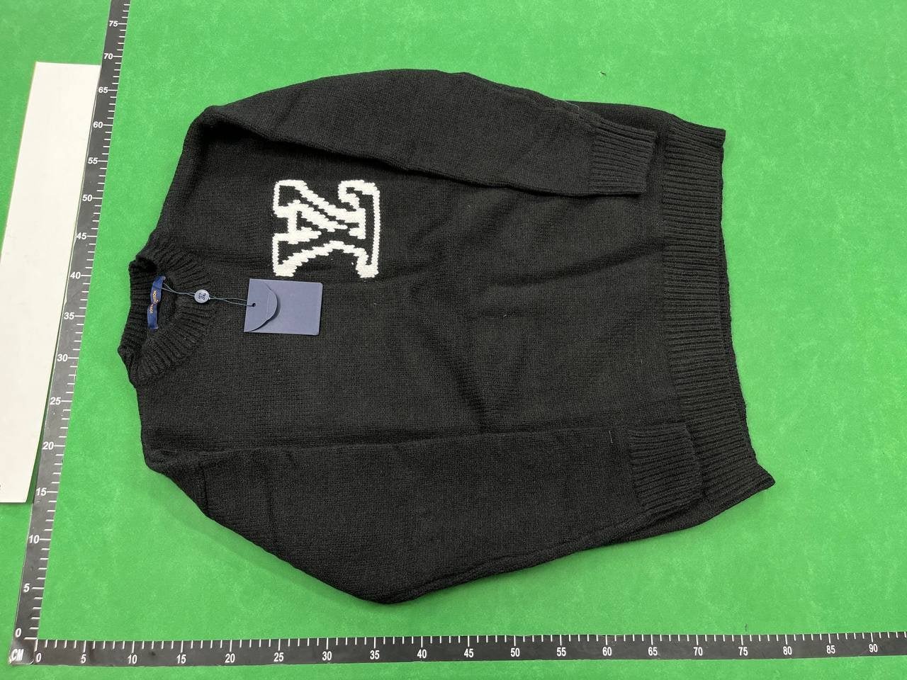Dior sweater 