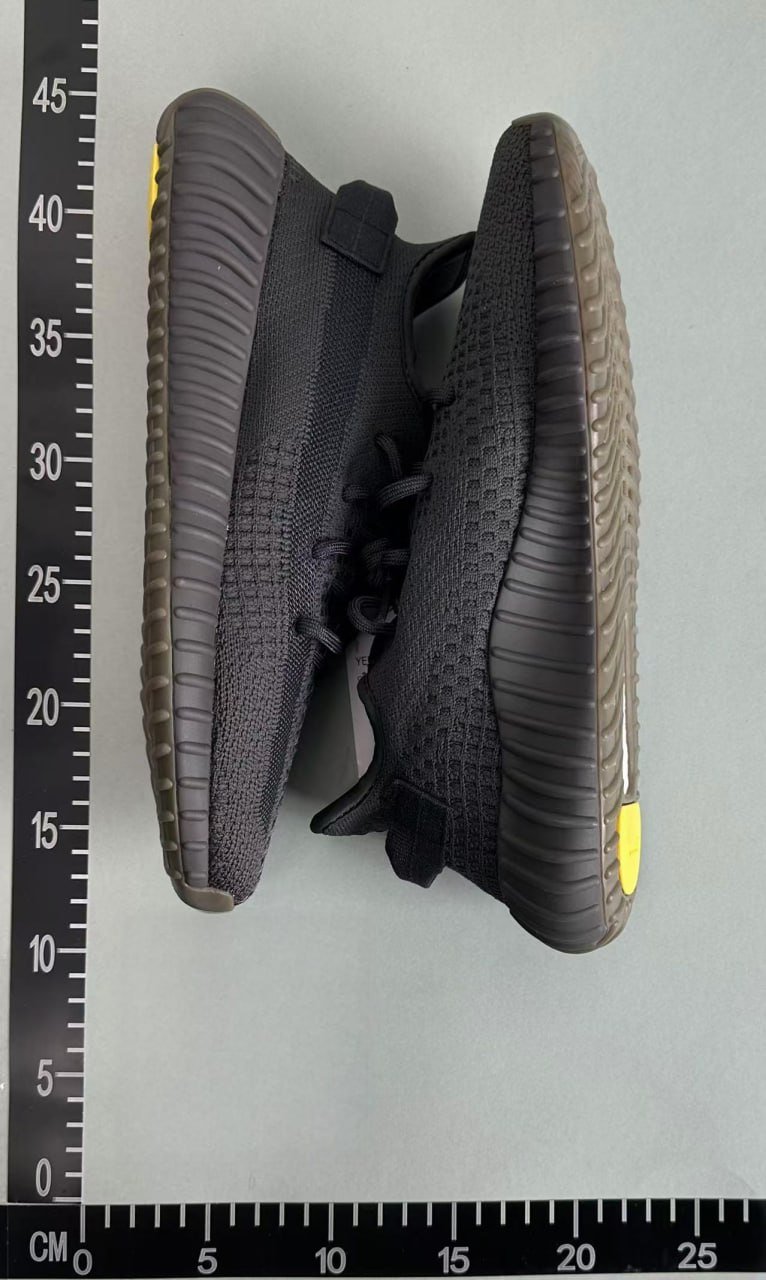 Adidas Yeezy 350 
