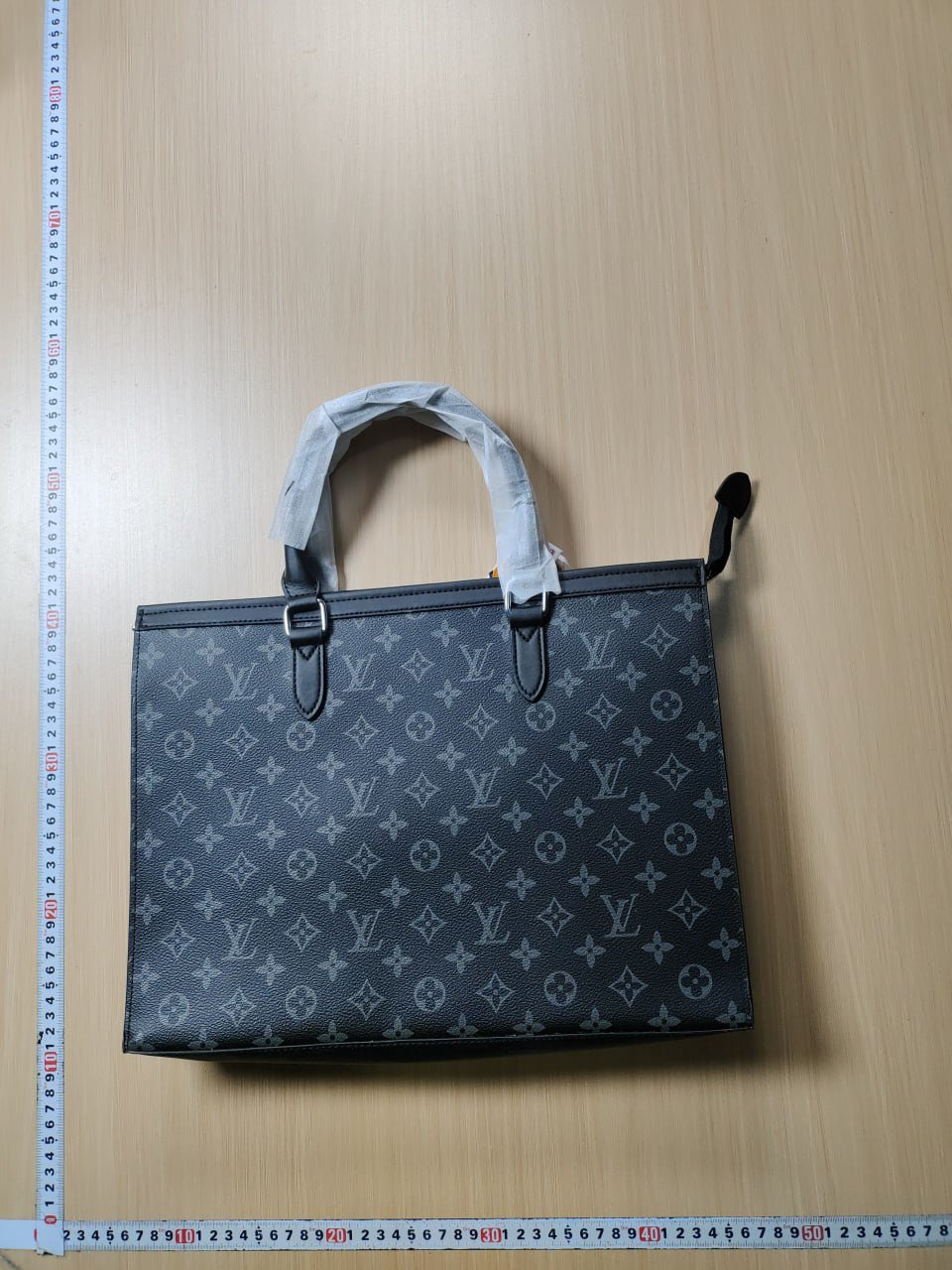 Luis Vuitton Briefcase