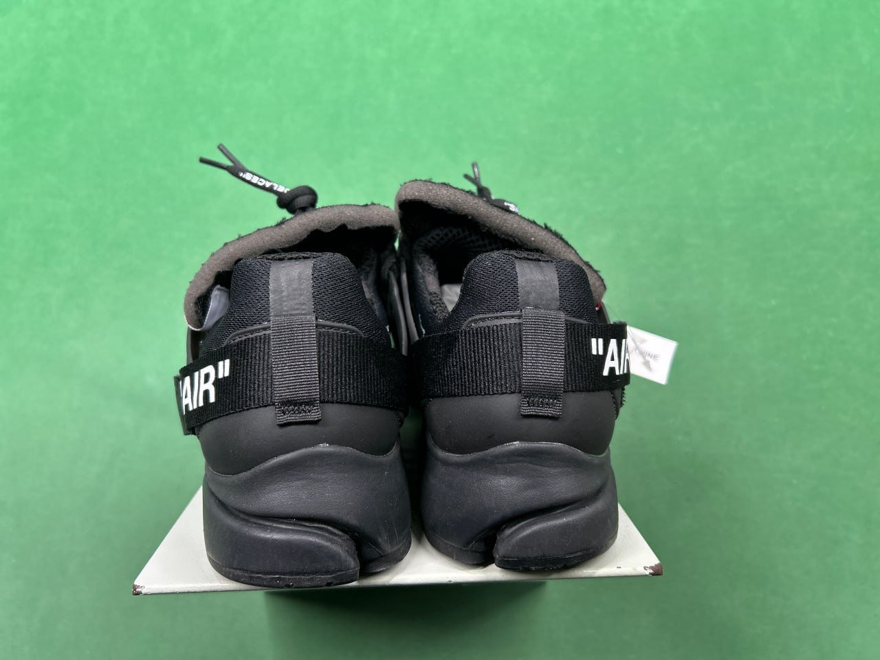 Off White x Presto Trainer