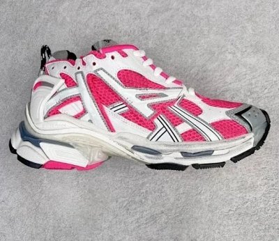 Balenciaga Runner