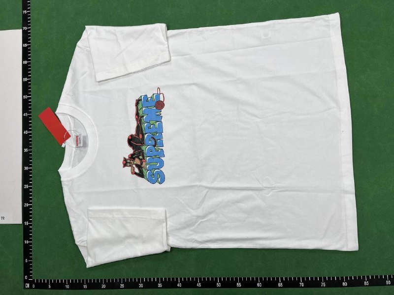 supreme T-shirt