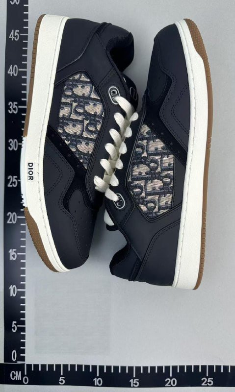 Dior b27