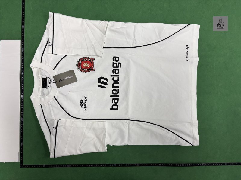 Balenciaga T-SHIRT