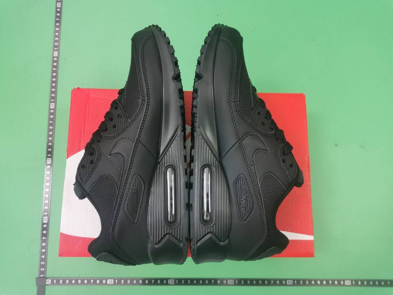 Nike Air Max 90