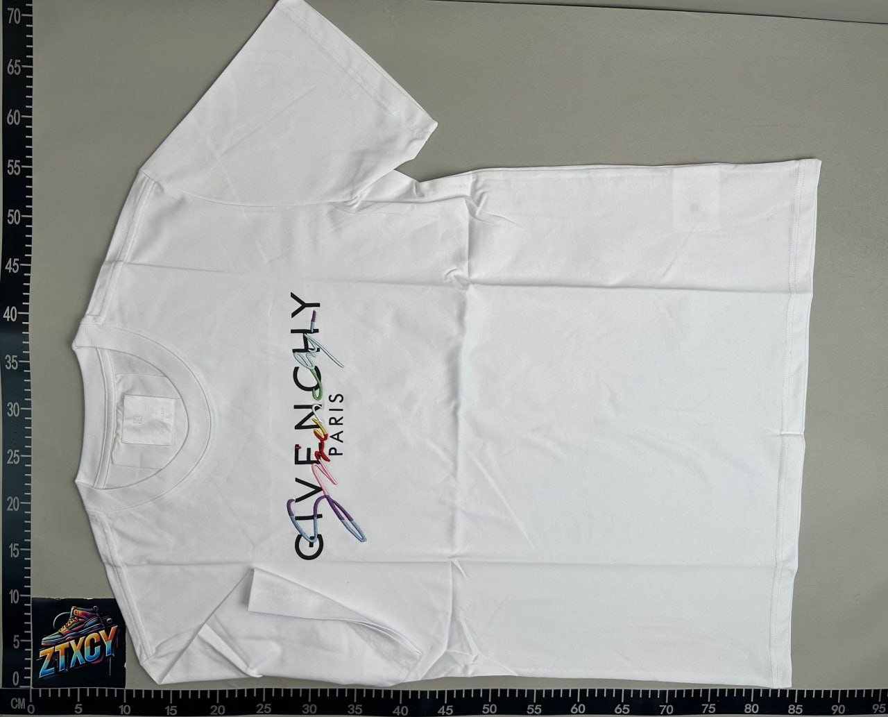 Givenchy T-shirt