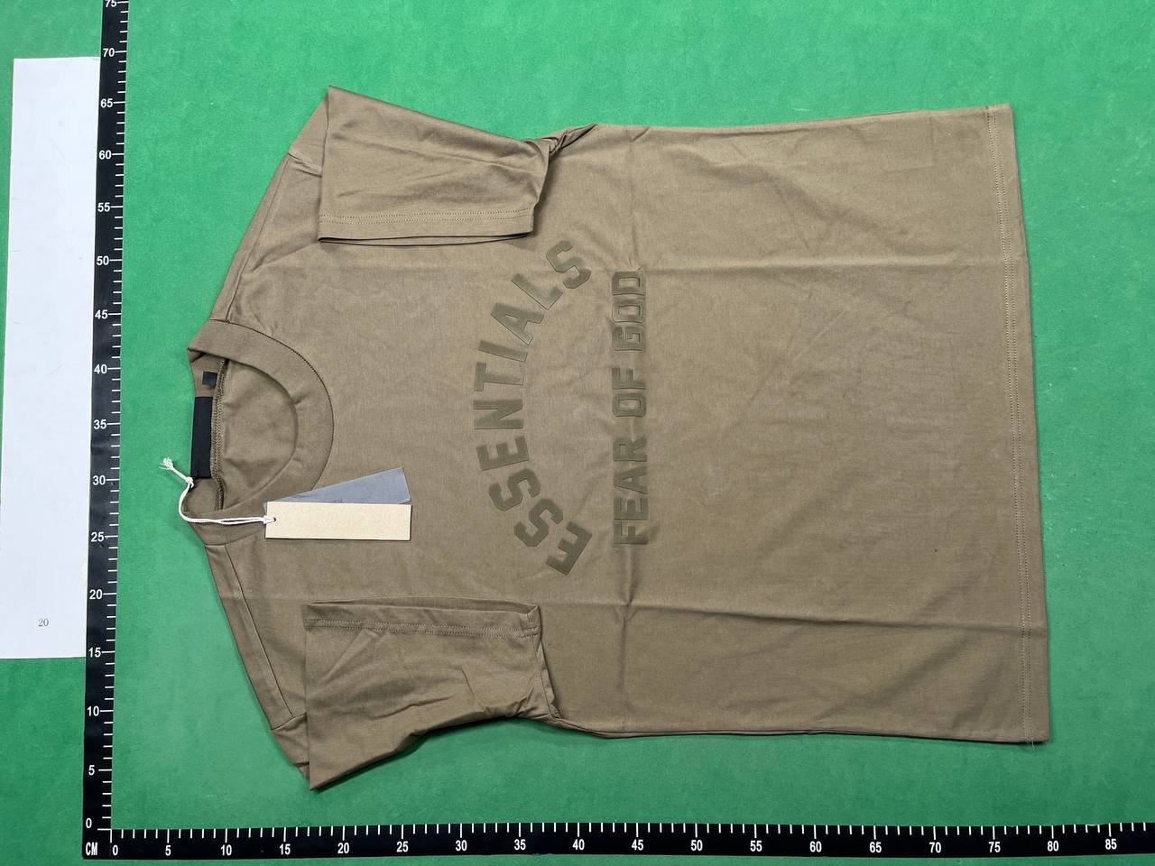 ESSENTIALS T-Shirt