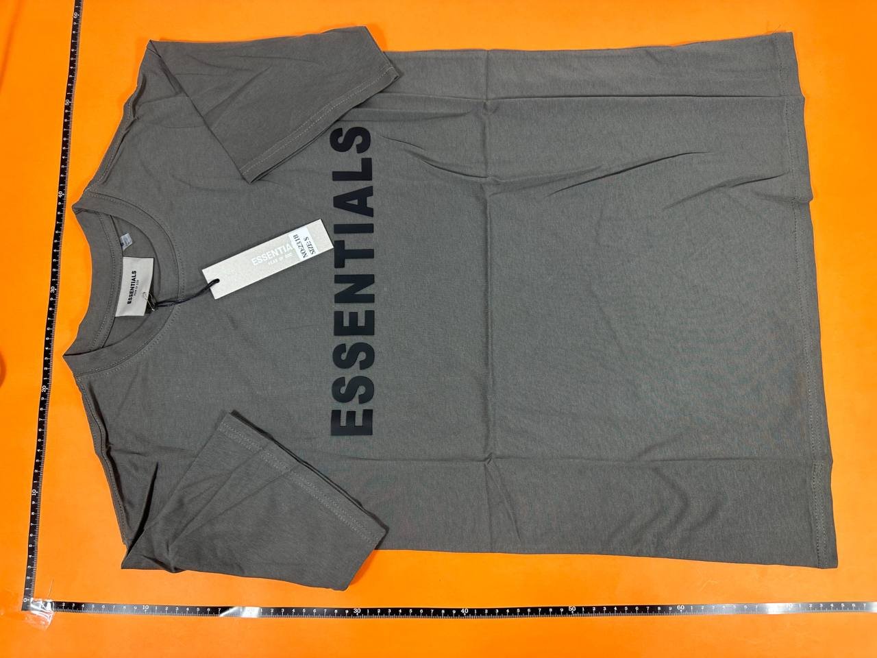 ESSENTIALS T-Shirt