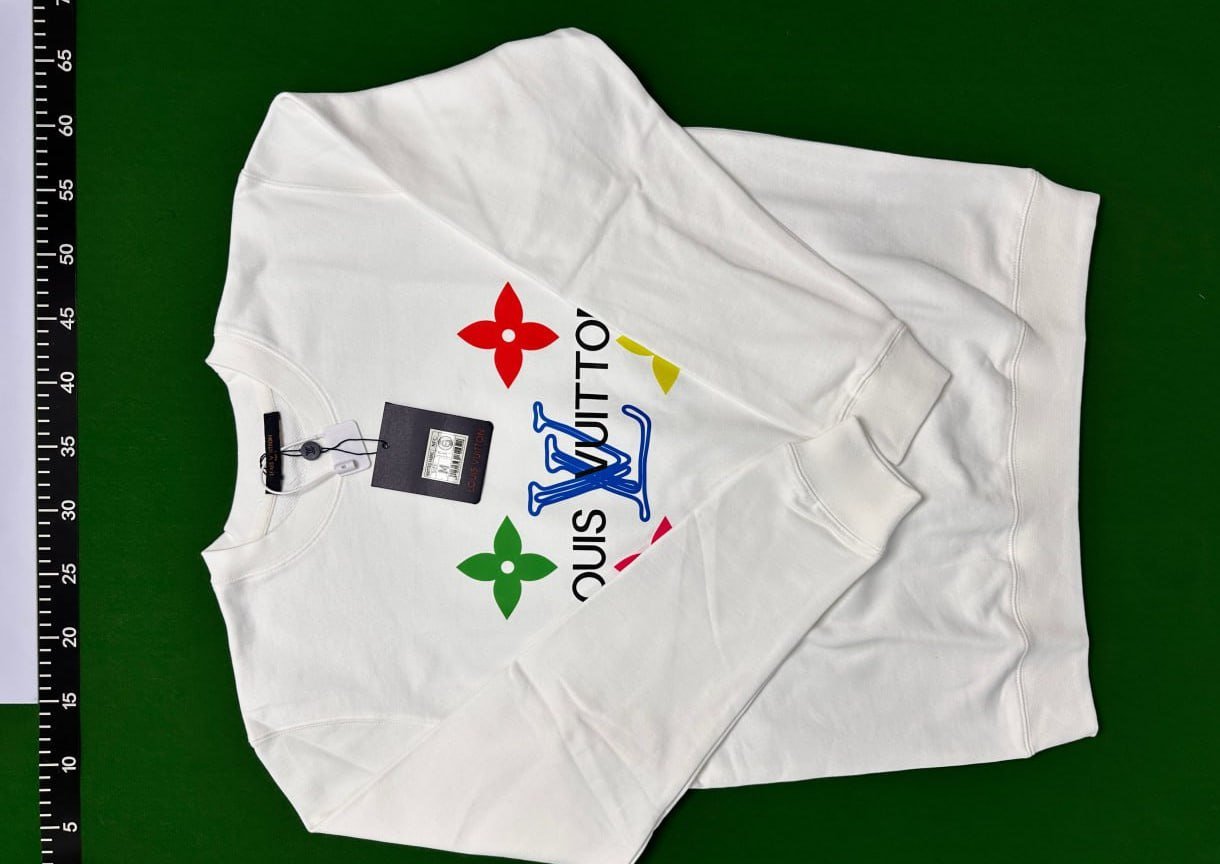 Louis Vuitton Sweatshirt