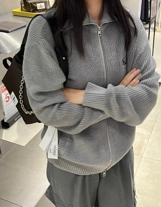 Calvin Klein high-q