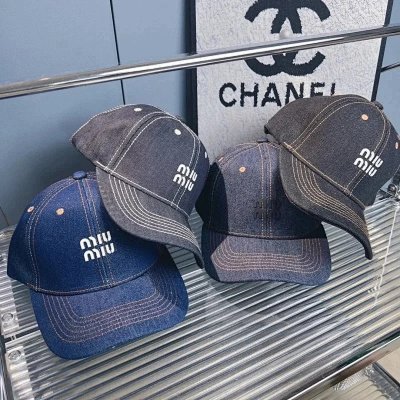 miumiu hat