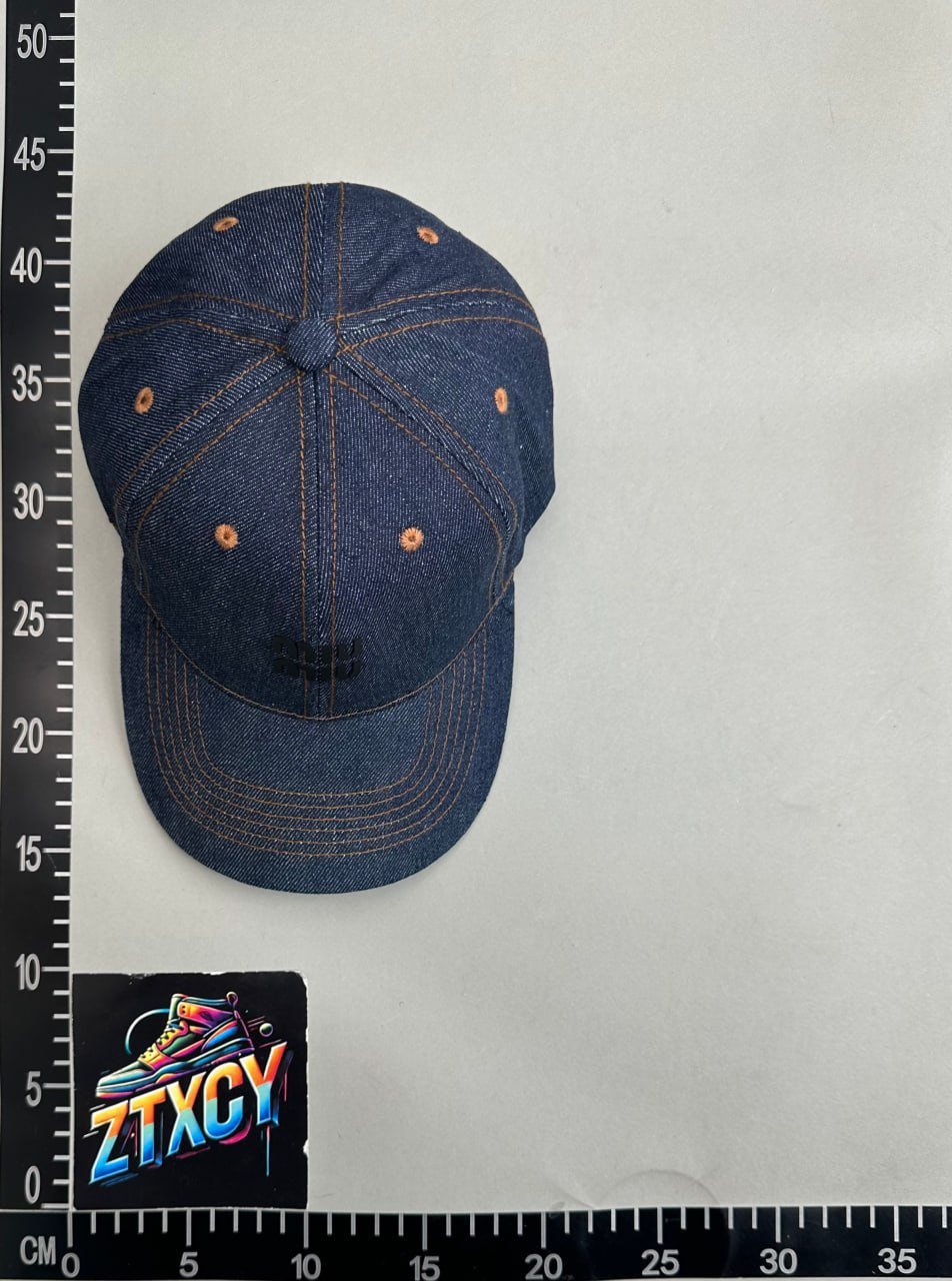 miumiu hat