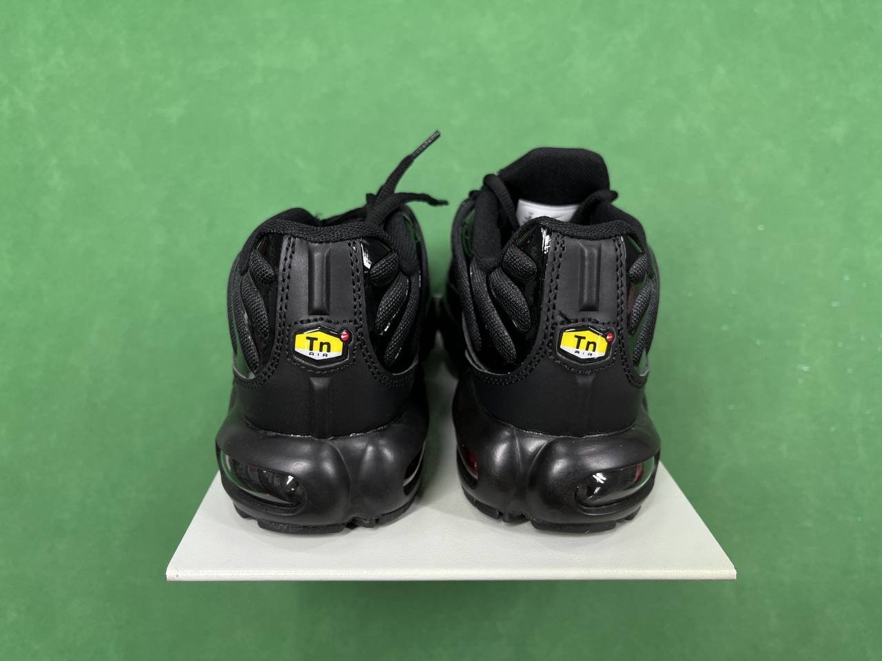 Nike Air Max Plus