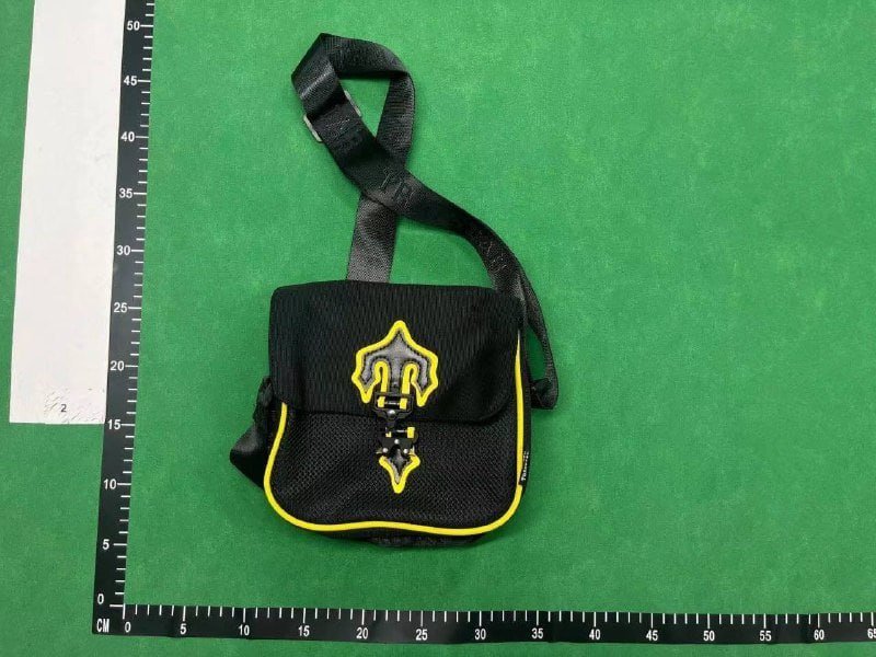 trapstar bag