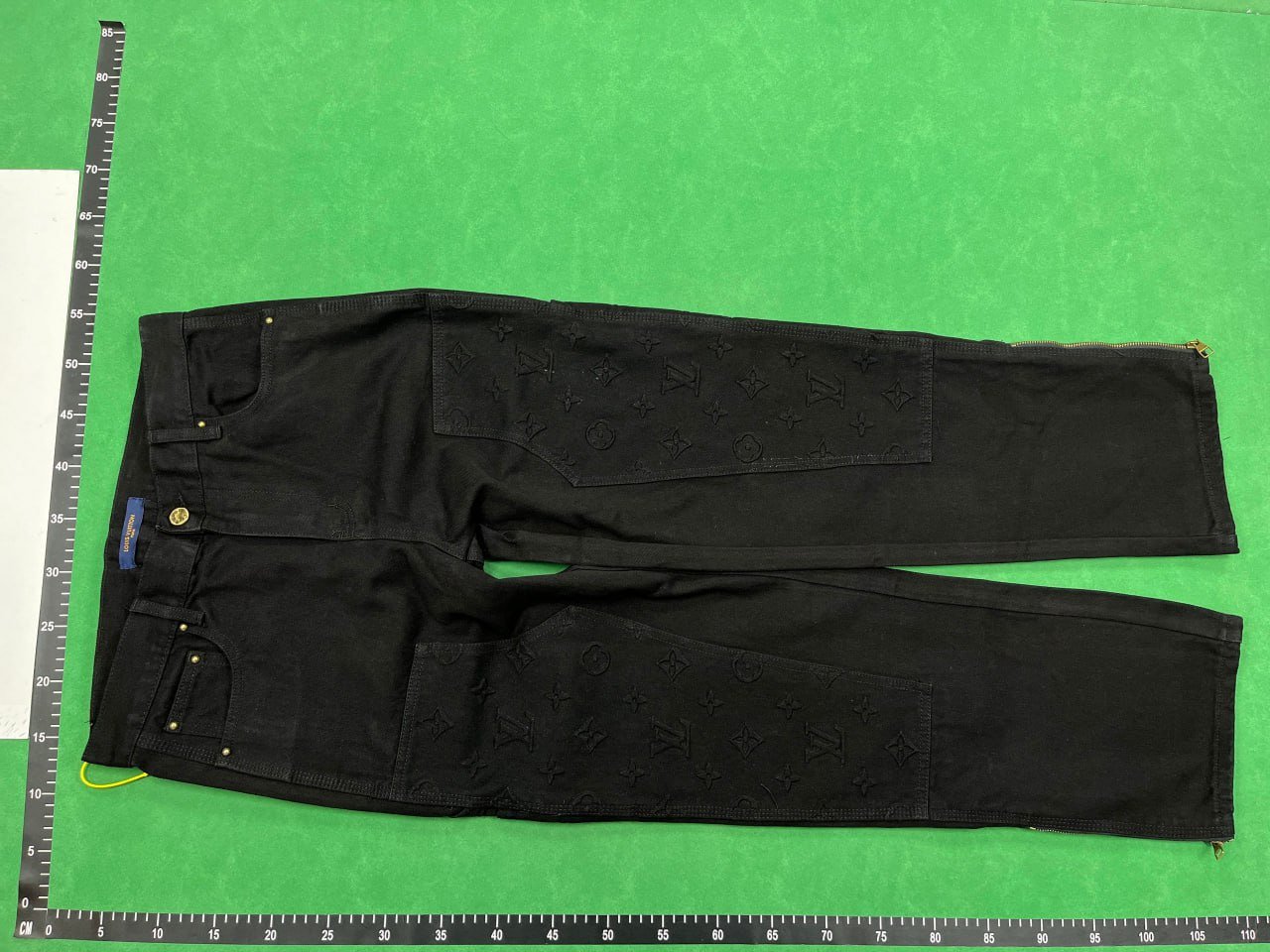 Louis Vuitton Jeans Pants