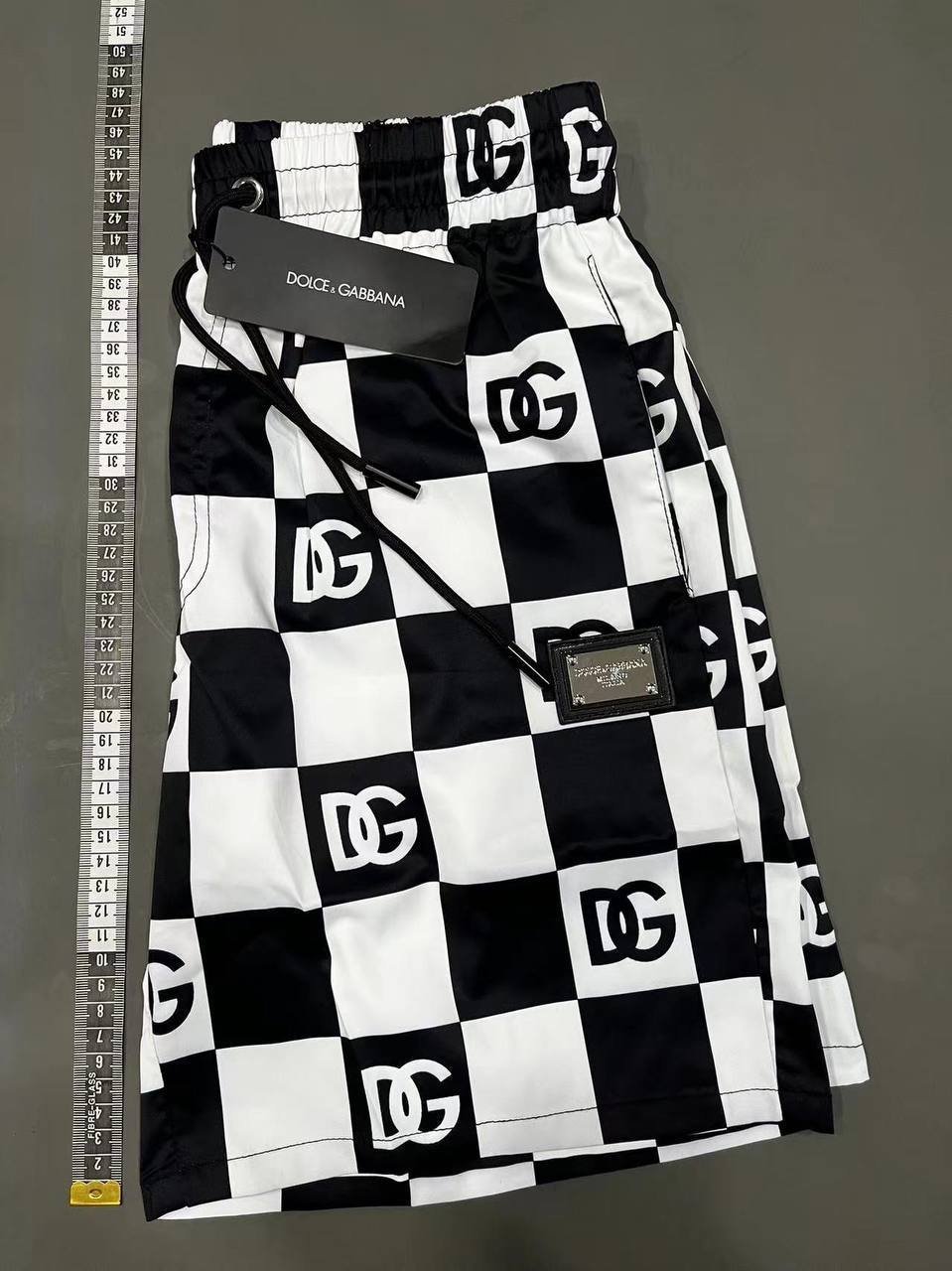 DG  Short