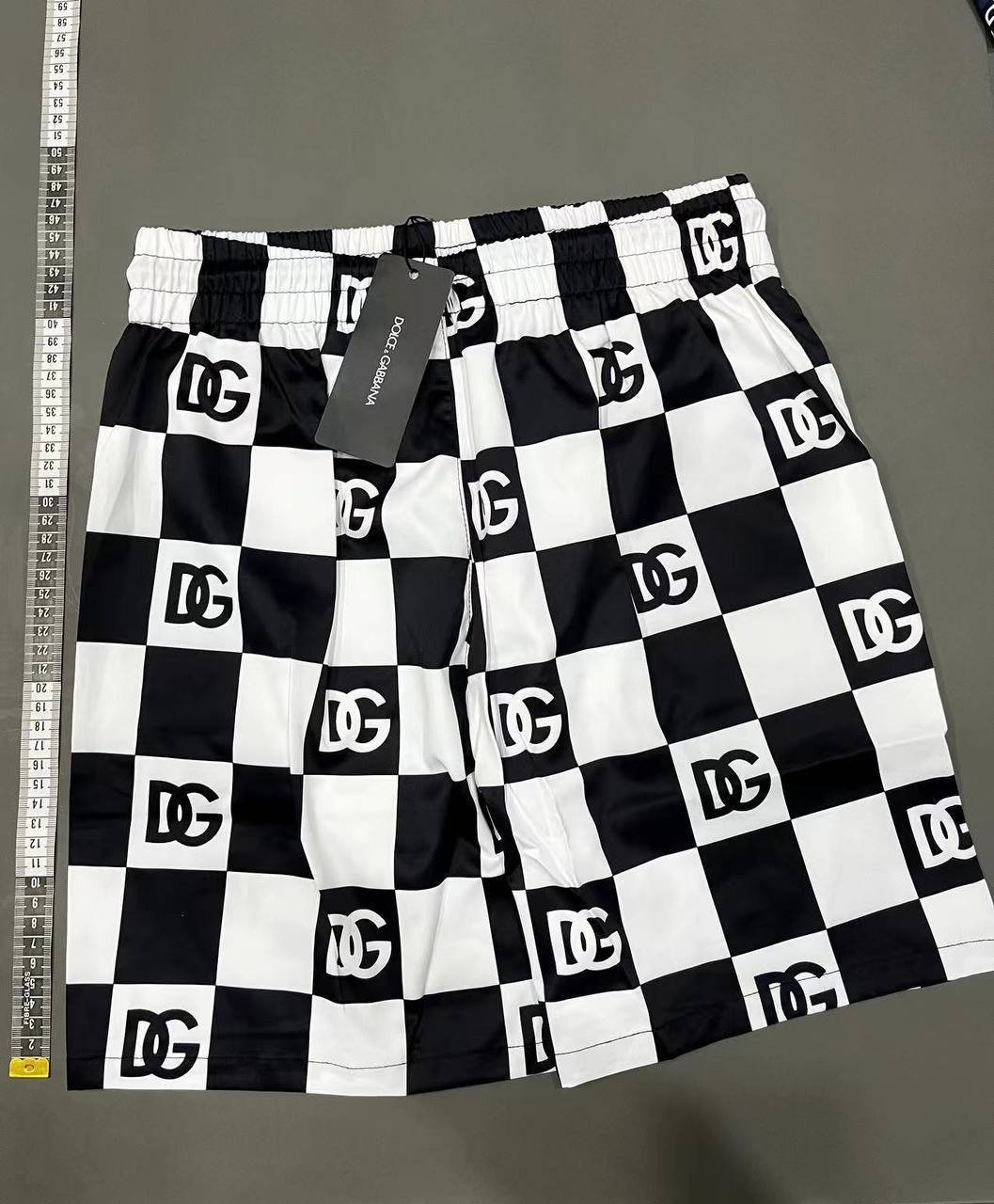 DG  Short