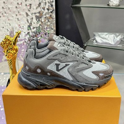 LOUIS VUITTON Runner Tatic