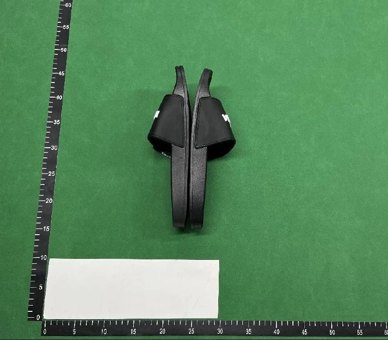 Balenciaga slippers