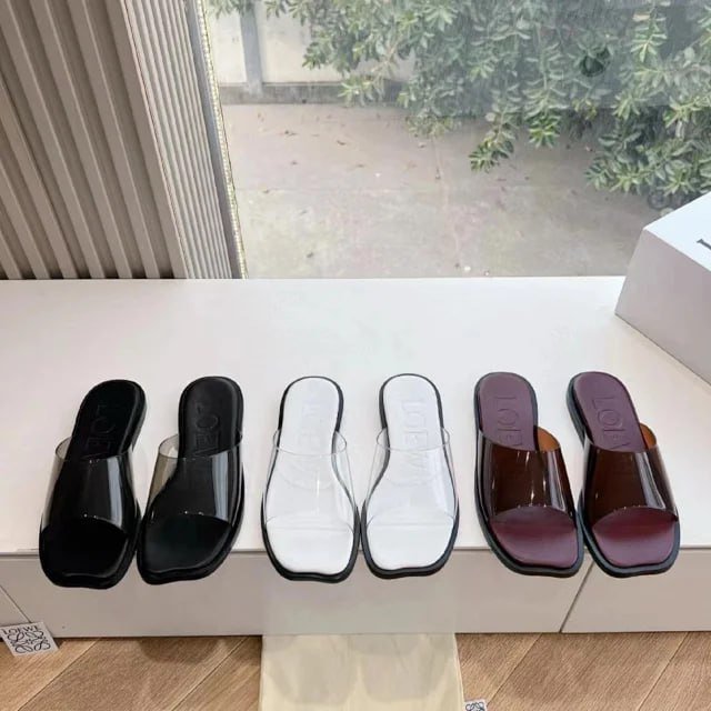 LOEWE slipper