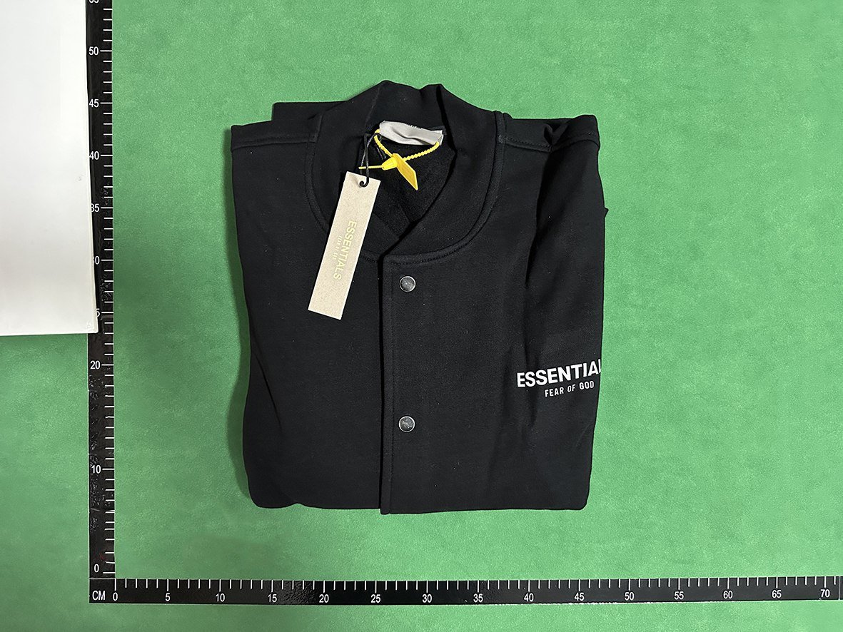 ESSENTIALS Jacket