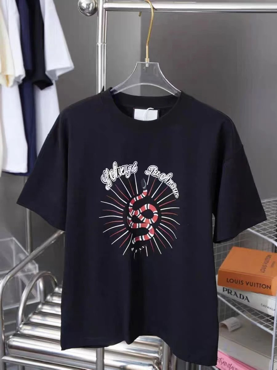 Gucci T-shirt/Hoodie