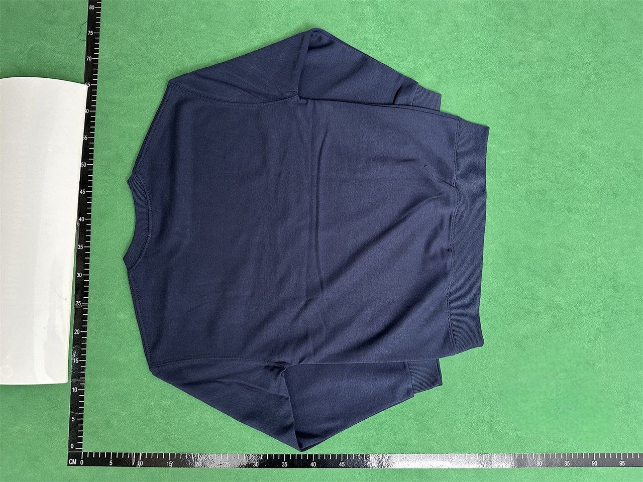 CATHARTT SWEATER 