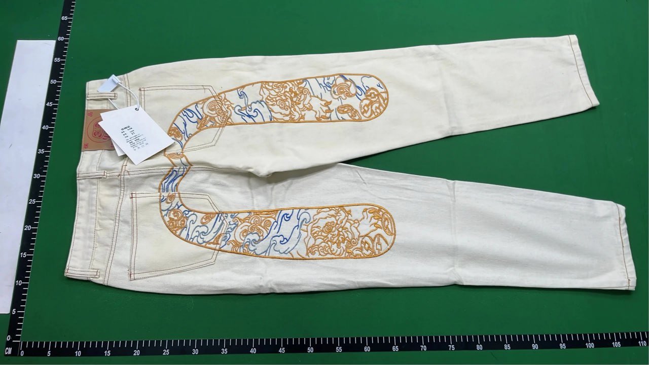 EVISU Jeans