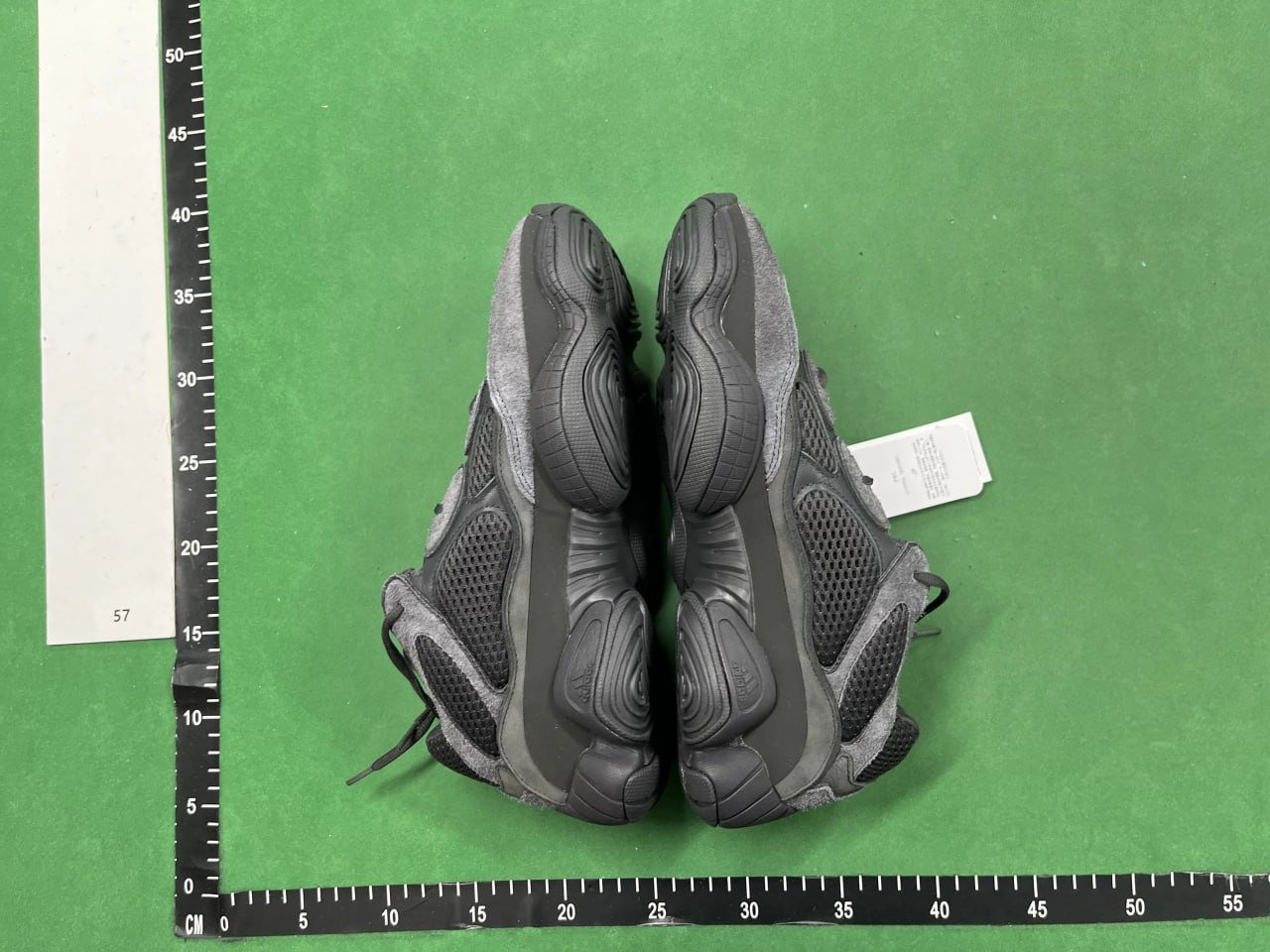 YEEZY  500