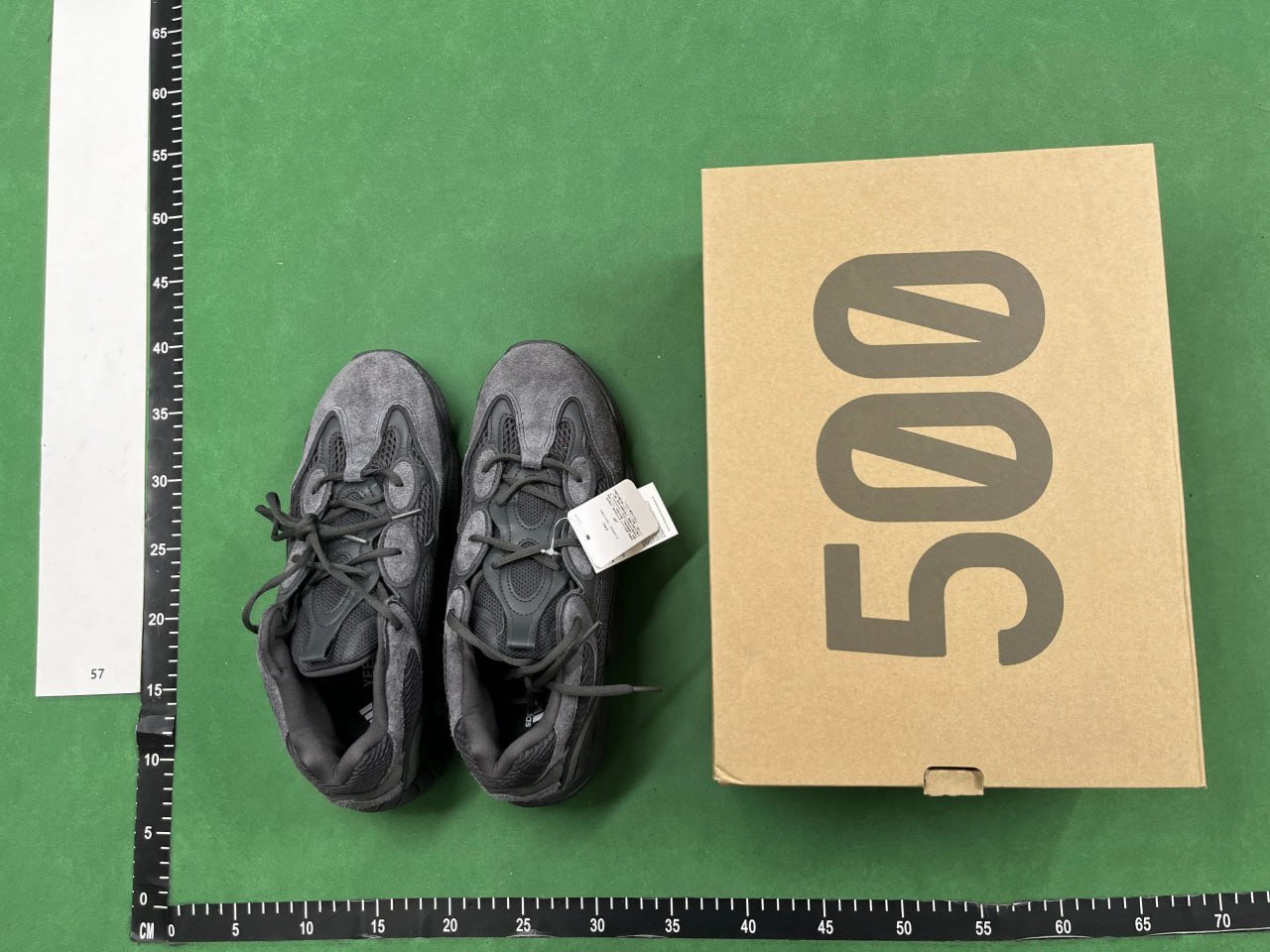 YEEZY  500