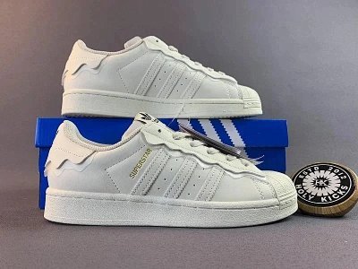  ADIDAS SUPERSTAR